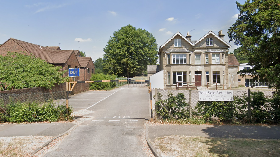 Elm Court Youth and Community Centre, Potters Bar