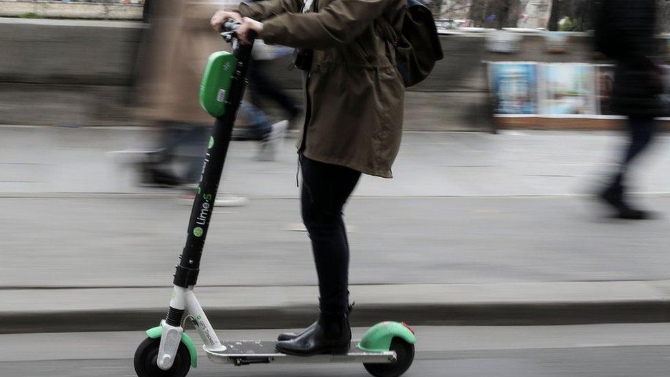 An electric scooter