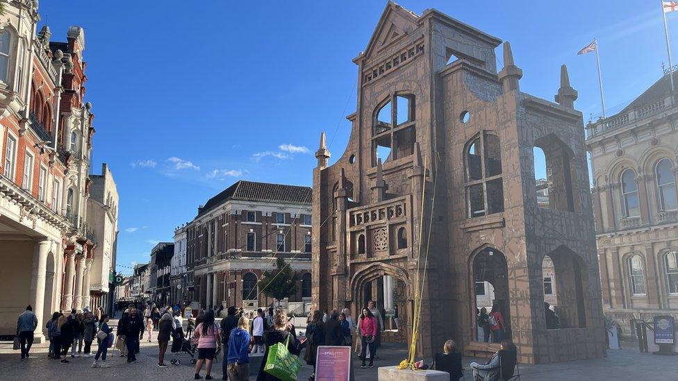 The cardboard replica of Wolsey Gate