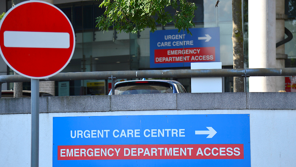 The Royal Victoria Hospital emergency access