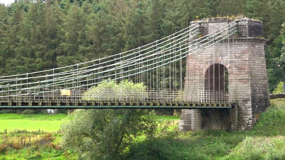 Union Chain Bridge