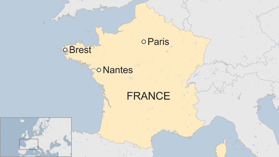 Map of Nantes and Brest in France