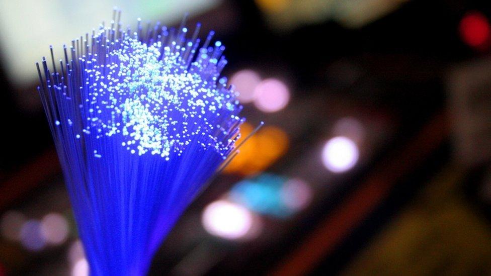 Fibre optic cable