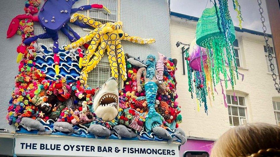 The yarn display at The Blue Oyster Bar