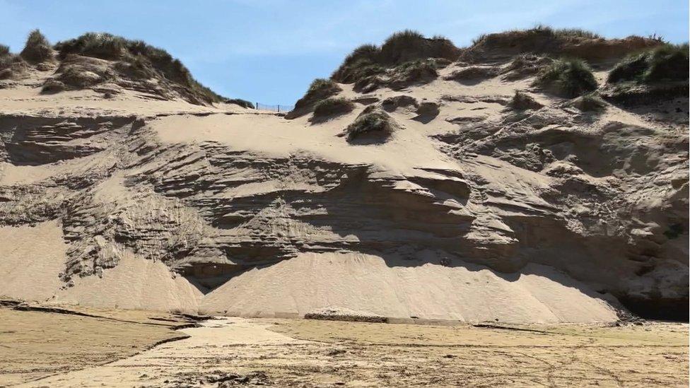 Steep sand cliffs at Crantock