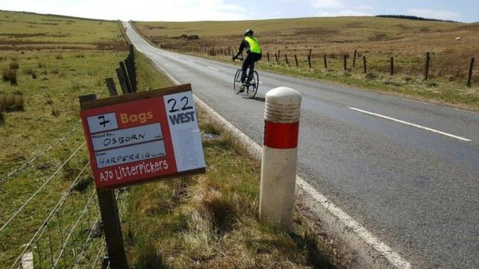 Signs mark the zones every 1,000ft