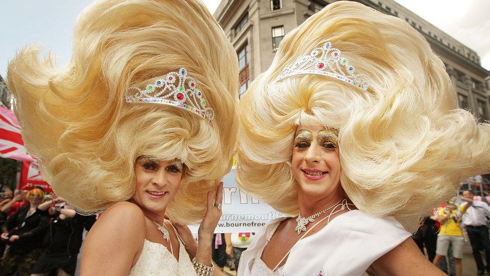 Transvestites with big hair