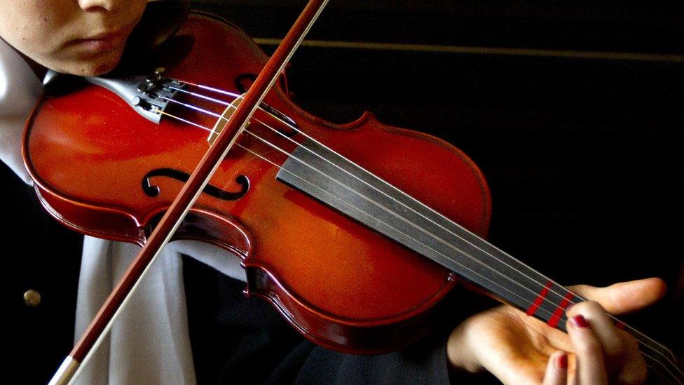 Girl playing violin