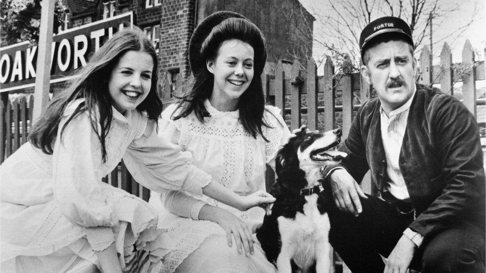 Sally Thomsett, Jenny Agutter and Bernard Cribbins