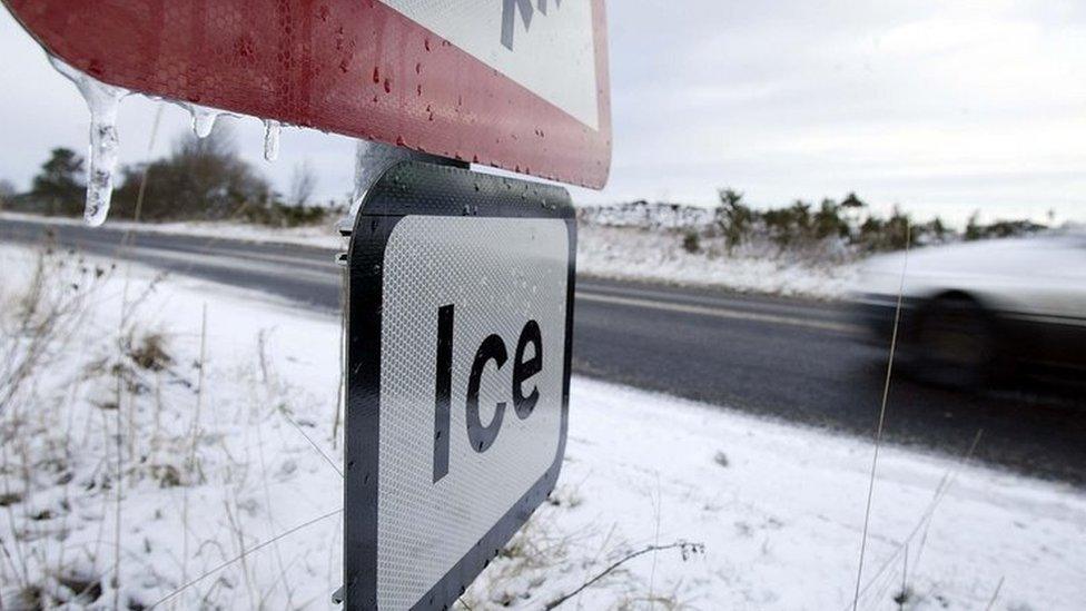 ice warning sign