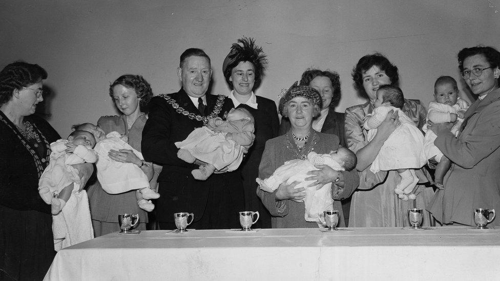 Group of mothers in Stafford in 1953