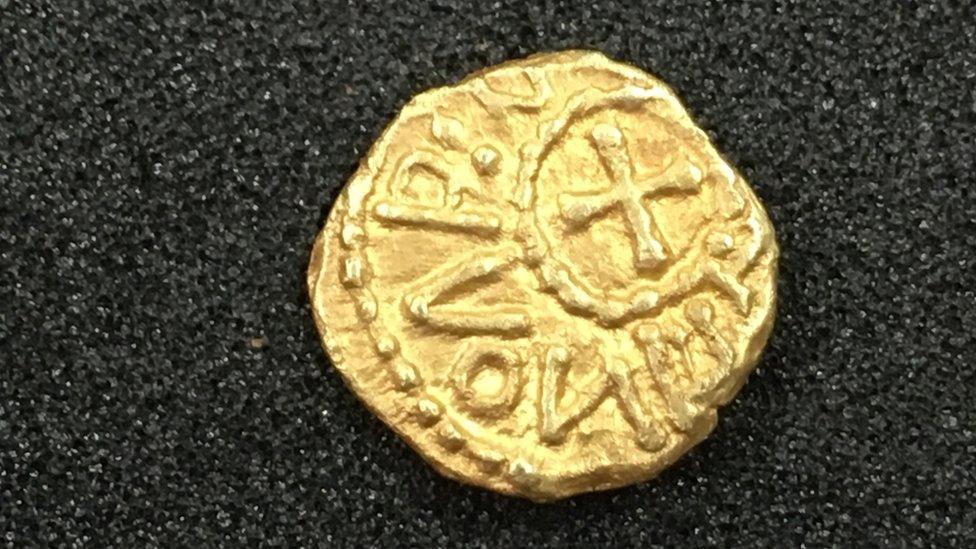 Anglo-Saxon coin find near York is 'jaw dropping' - BBC News