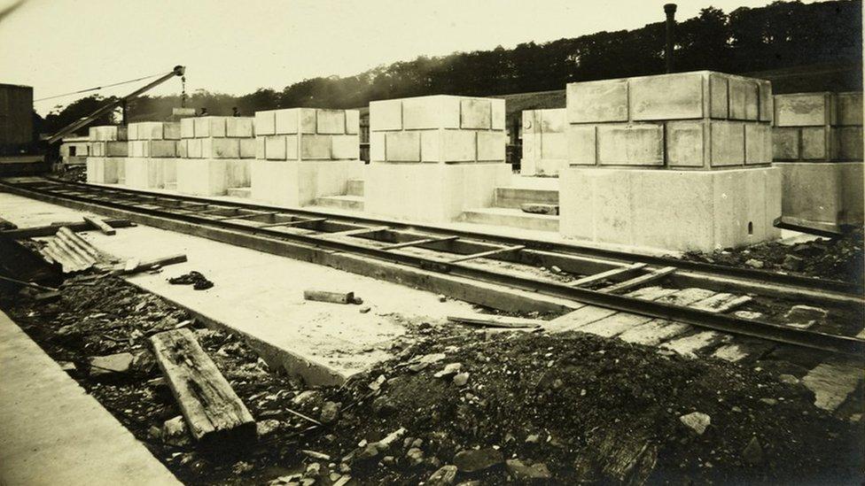 Stormont main entrance under construction