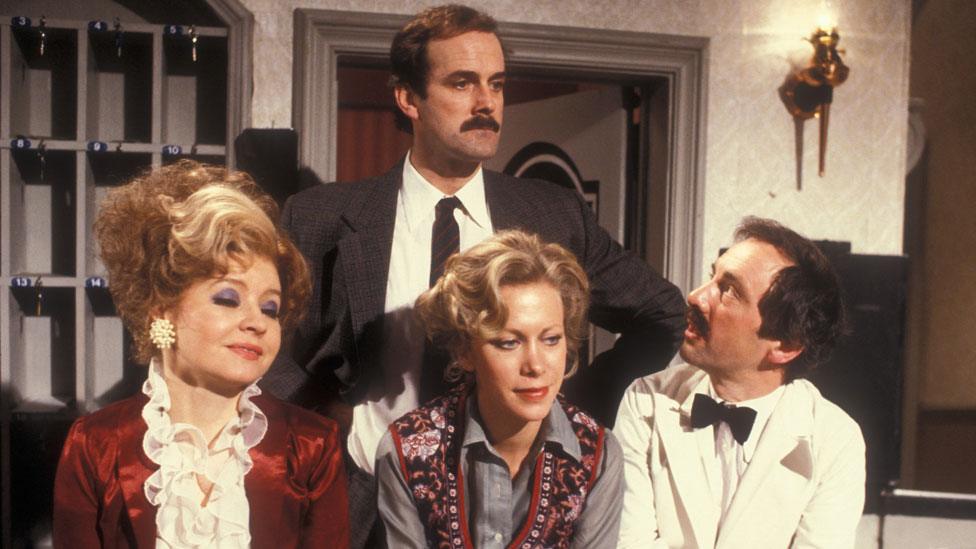 John Cleese with Prunella Scales, Connie Booth and Andrew Sachs in Fawlty Towers