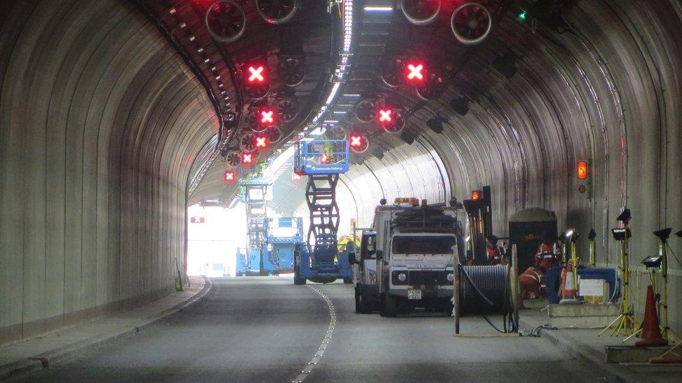 Lights replaced in the A55 Pen-y-Clip tunnel