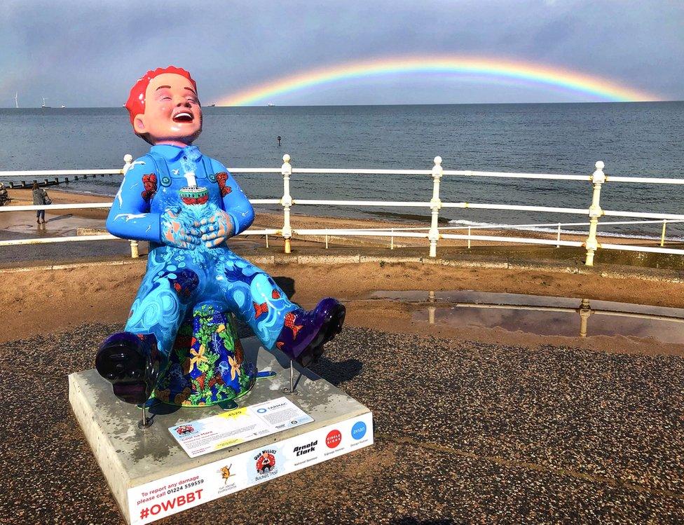 Oor Wullie on Aberdeen Beach
