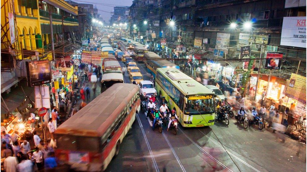Mumbai street scene