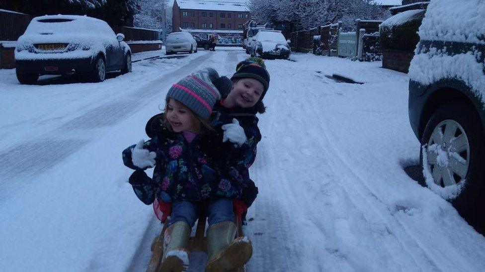 Snow in Northenden