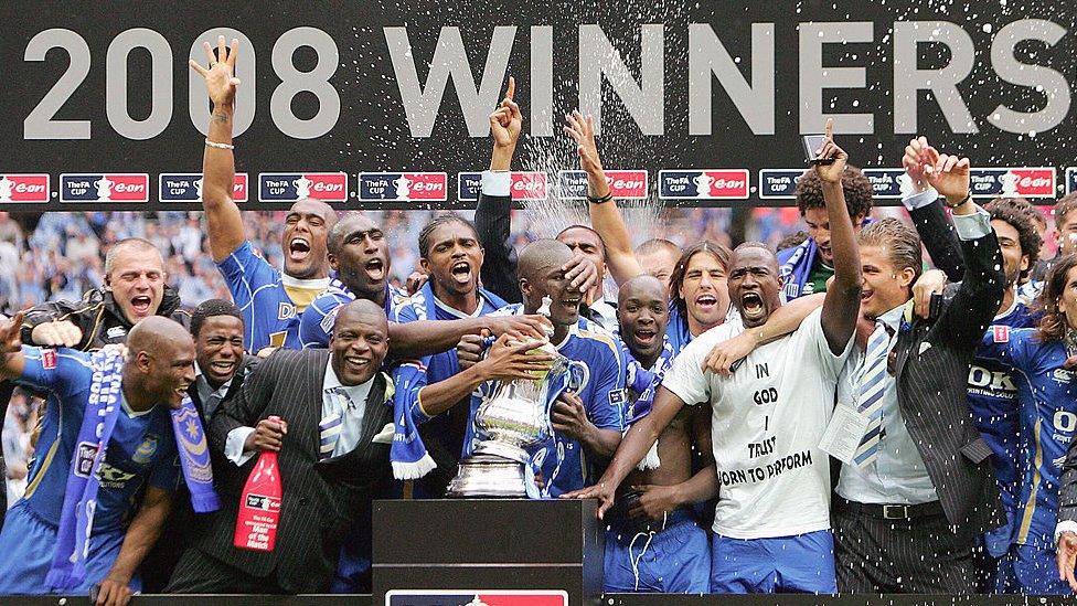 Portsmouth-win-FA-Cup-in-2008.