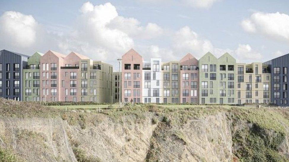 Revised plans for Narrowcliff development