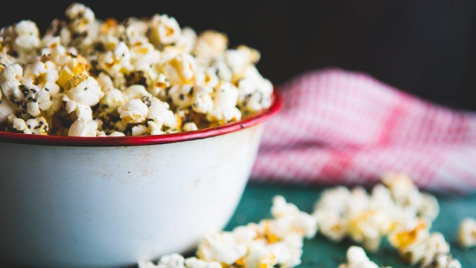 mince-pie-popcorn.