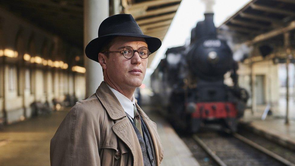 Johnny Flynn playing Sir Nicholas Winton as a younger man - still from film