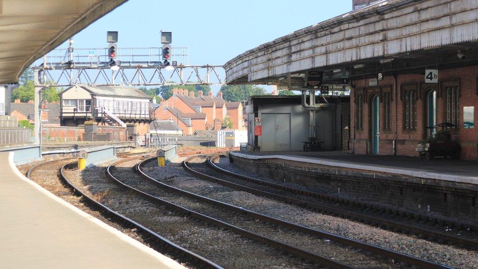 Shrewsbury train station