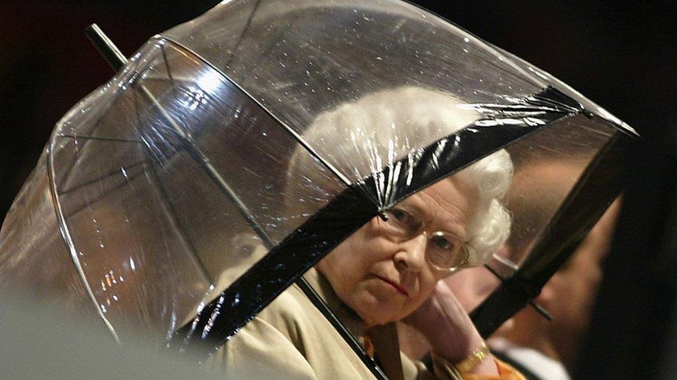 The Queen at the rainy Commonwealth Games finale in Manchester