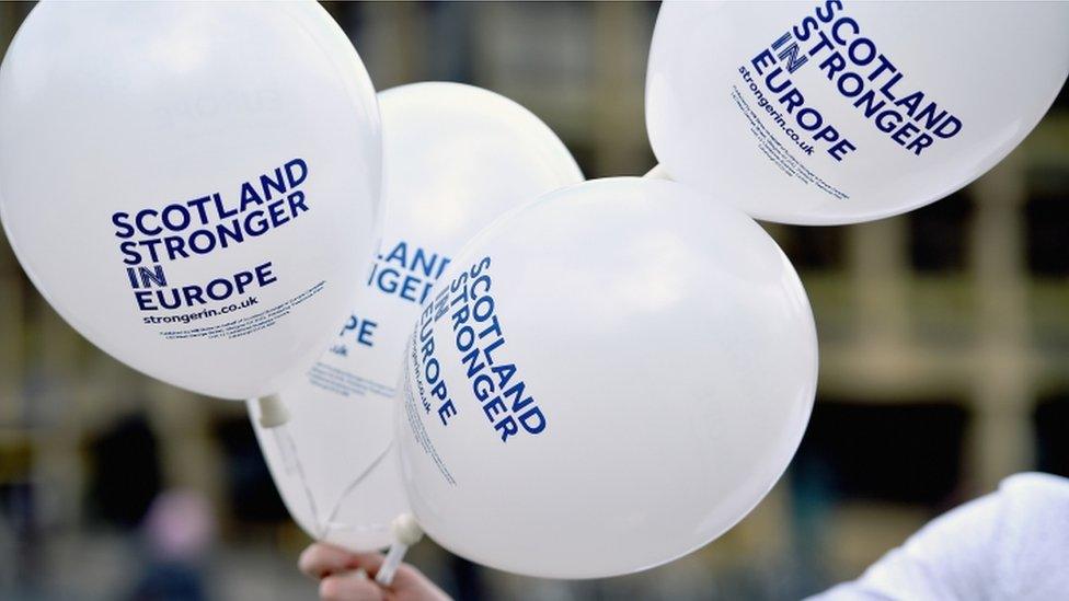 Stronger in Europe balloons