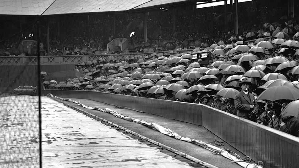 Wimbledon in the rain