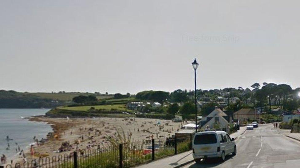 Castle beach, Falmouth