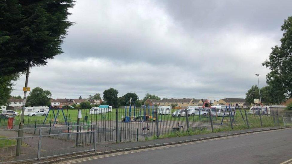 Travellers on Ron Groves Park in Kidlington