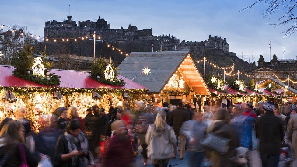 edinburgh christmas market