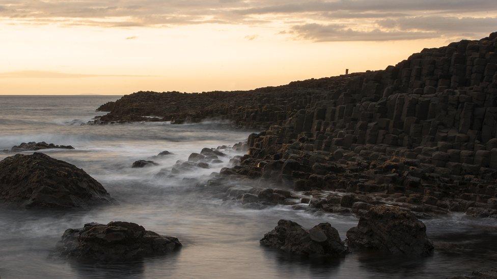 GIANT'S CAUSEWAY