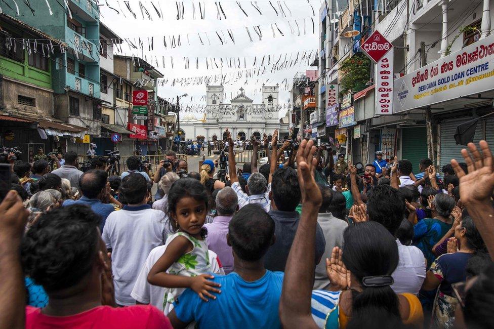 Prayers at St Anthony's Shrine in Colombo