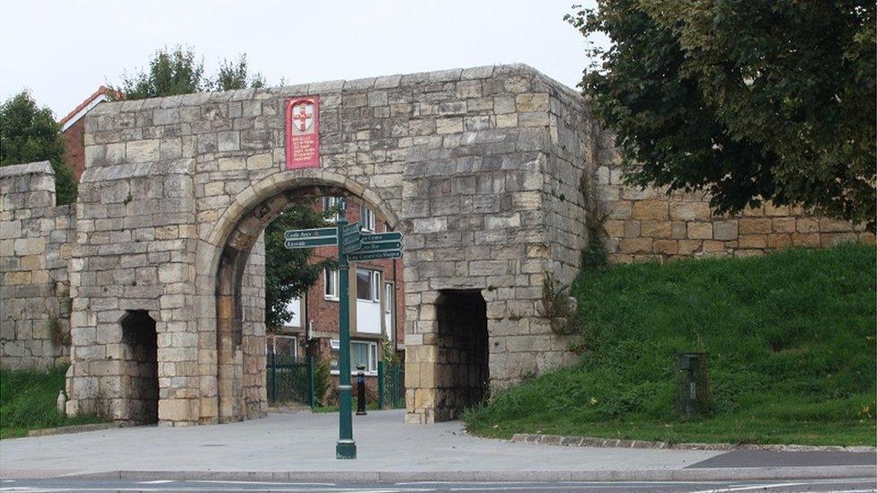 York city wall