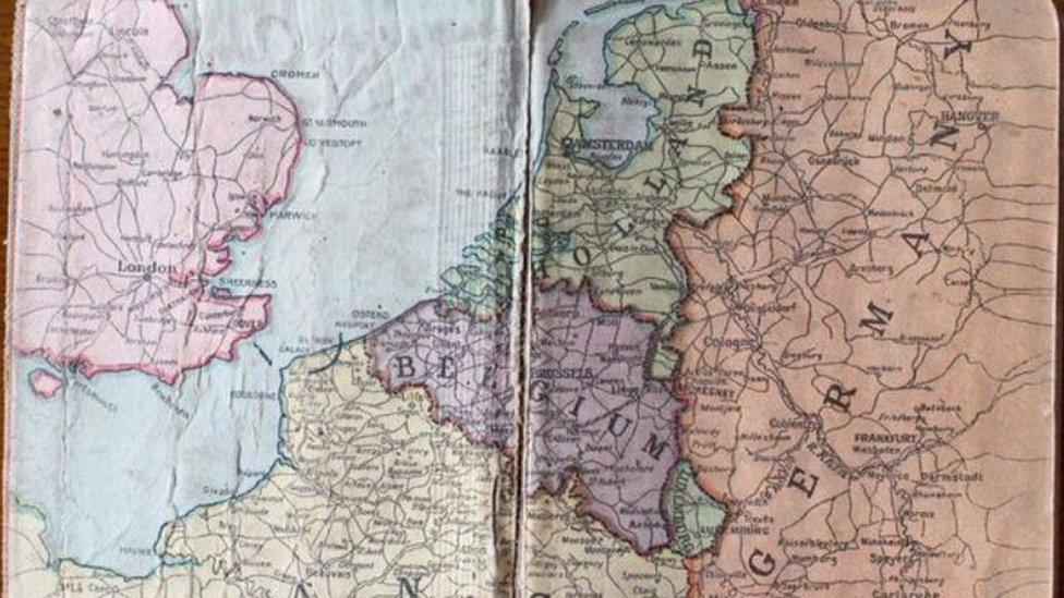 The map pages of a diary owned by Private Robert Phillips