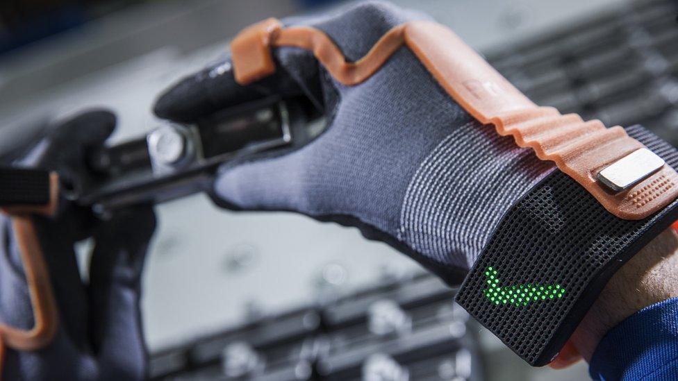 Smart glove