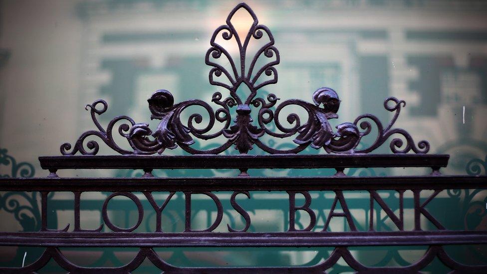 Lloyds Bank sign