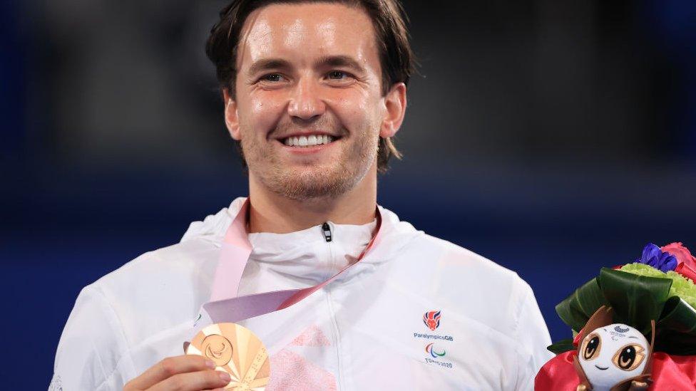 Gordon reid, close up, with bronze medal