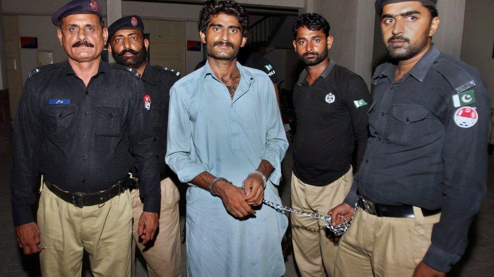 Police say Qandeel's brother Waseem Azeem has confessed to her killing because she posted "shameful" pictures on Facebook