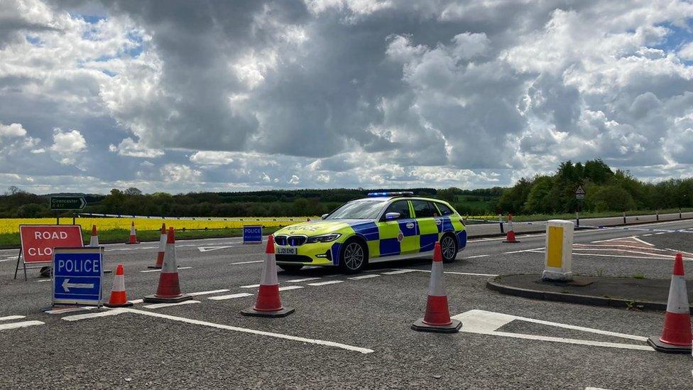 Police cars on the A417