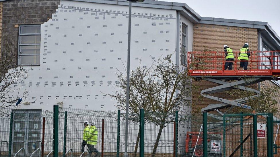 Workers on site at Oxgangs Primary School