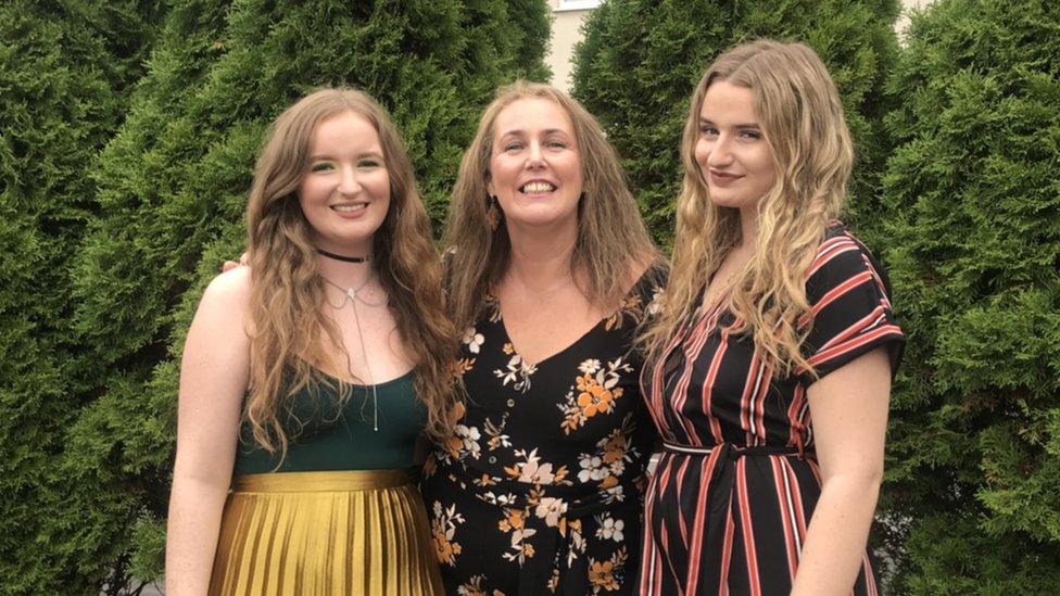 (L-R) Amelia Bambridge with her mother Linda Bambridge and her sister Georgie