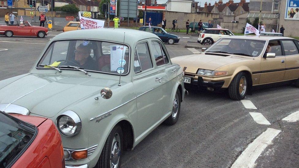 Car cavalcade in Swindon