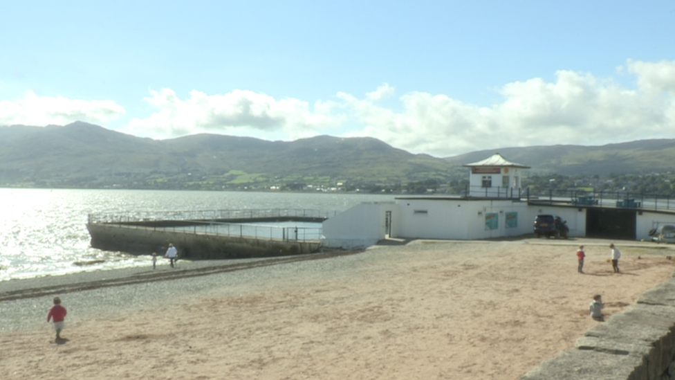 Warrenpoint seafront baths