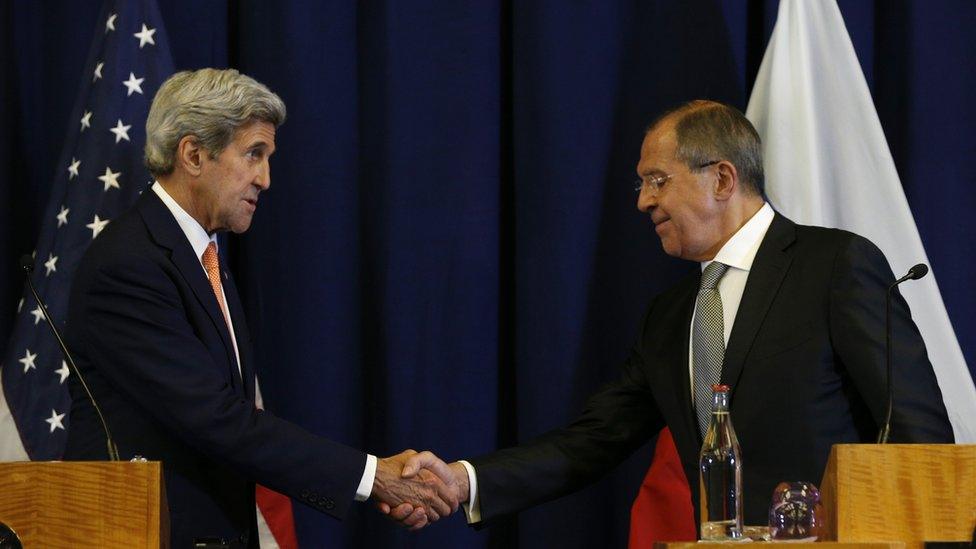 John Kerry and Sergei Lavrov shaking hands during news conference in Geneva on 9 September 2016