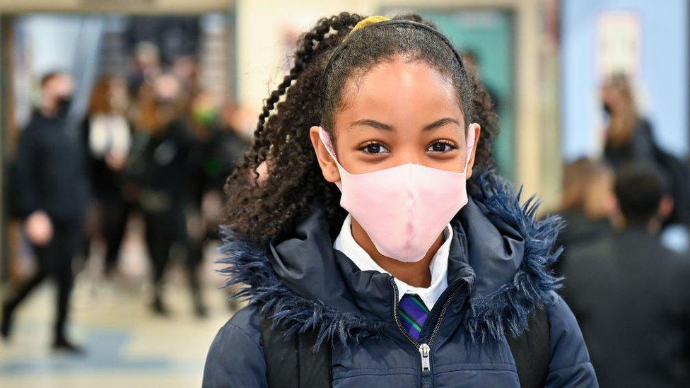 Pupils at Rosshall Academy wear face coverings as it becomes mandatory in corridors and communal areas on August 31, 2020