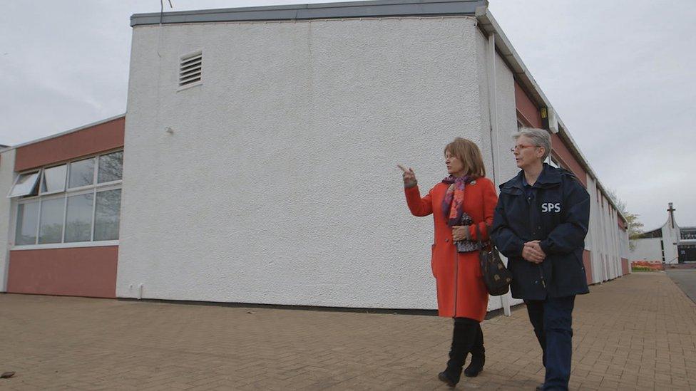 Helena Kennedy with the governor of Cornton Vale, Rhona Hotchkiss