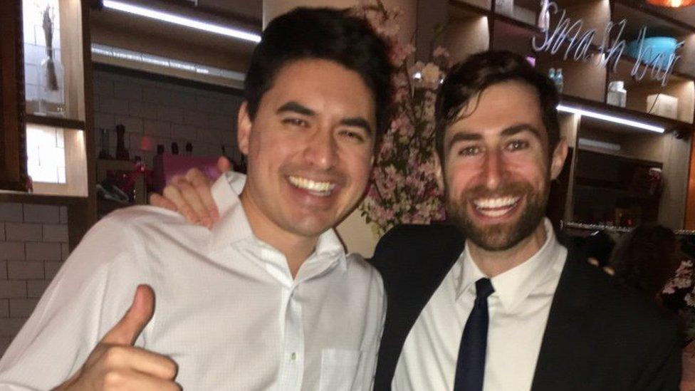 Scott Menke with US HQ Trivia presenter, Scott Rogowsky